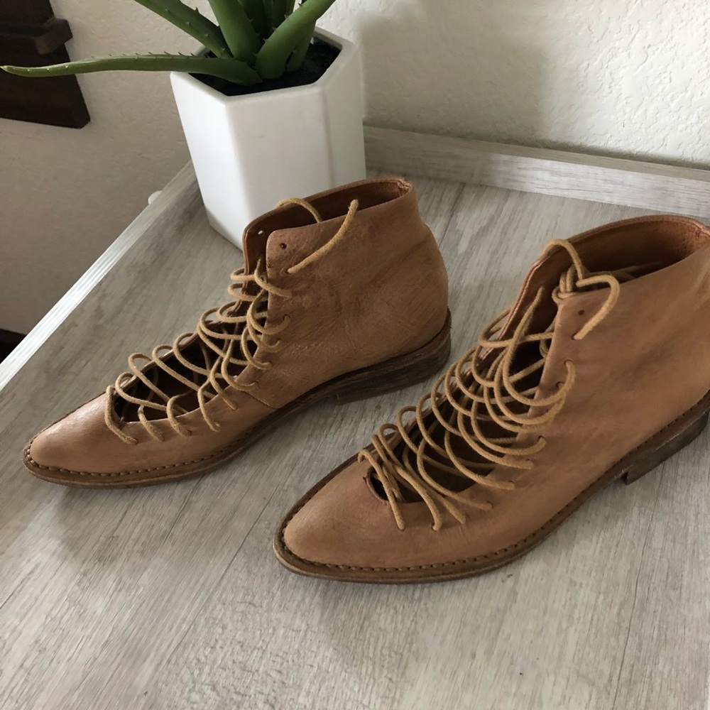 Free people tie booties